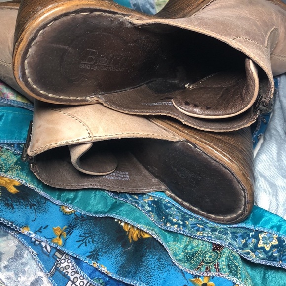 Born Haledon Taupe Clog Mules Women's Size 9 - Picture 12 of 13